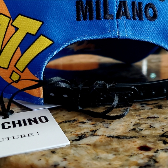 Moschino" Tony the Tiger" cap ,hat Italy,new in box adjusts unisex /tags +699 - Picture 9 of 12